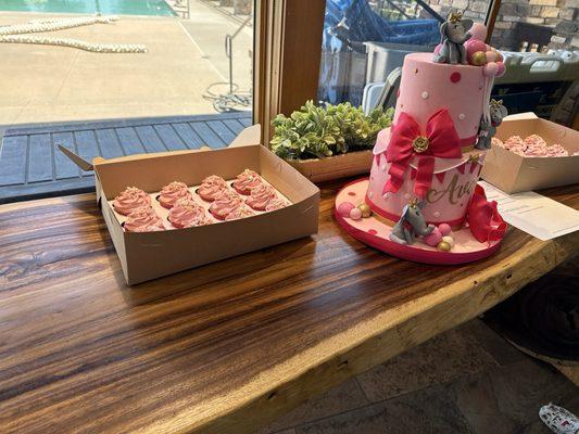 Bella Cakes By Thena