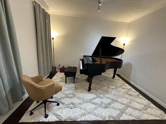 Ms. Pei Music Studio