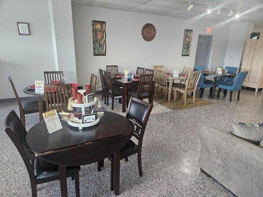 National Home Furnishings