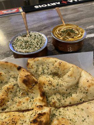 Garlic naan and chicken tikka masala
