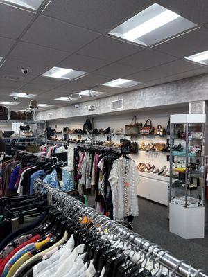 Past and Present Consignment Boutique