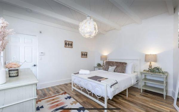 Wipe & Shine Upscale Cleaning