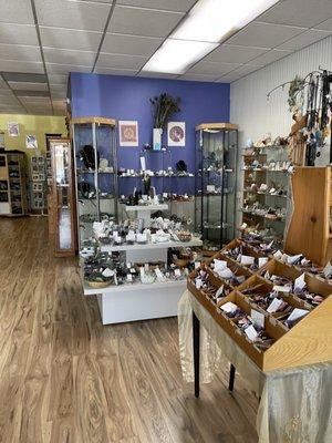 North Earth Crystals & Gifts