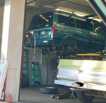 Rod's Automotive Svc