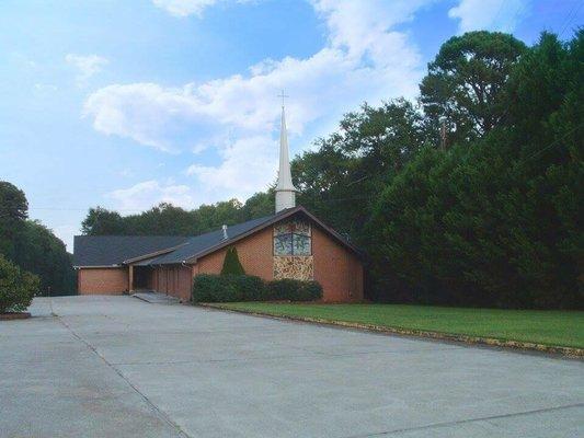 Powder Springs Church if GOD. If you are looking for a home church....you've found it.