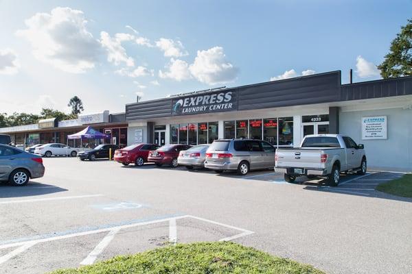 Laundromat pleanty of parking in front and in the rear.