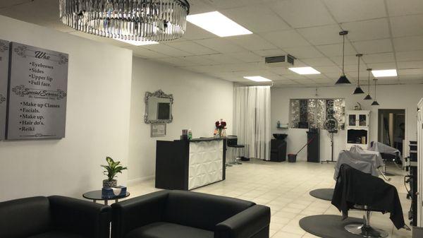 Jmoz Barber & Beauty Salon