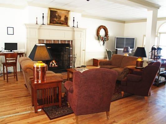 Our cozy lobby with comforting fire place.