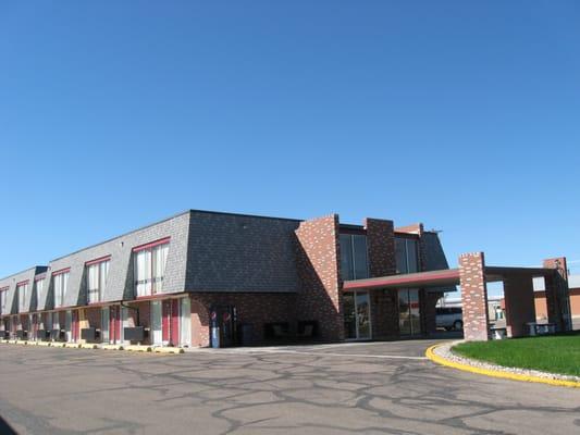 Candlelight Inn & Lounge entrance