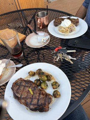 T-Joe's Steakhouse & Saloon