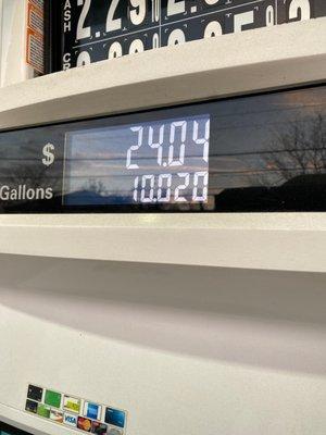 A s l o wwwww readout of filling gas @ BP RT 6 -- Mohegan Lake, NY