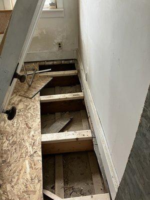 C.D.E.C. Contractors