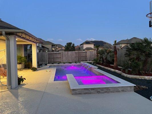 Luxury pool and spa , extended patio with cool decking! Enjoy