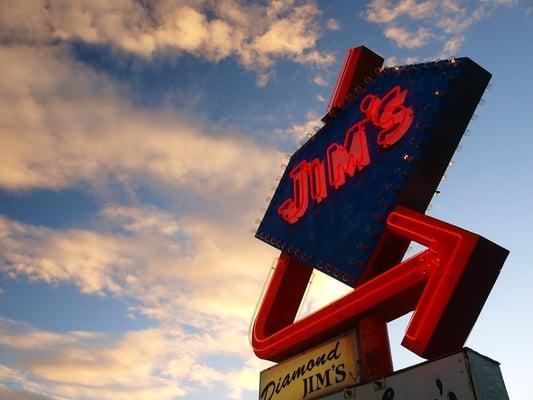 Diamond Jim's Liquor & Gifts