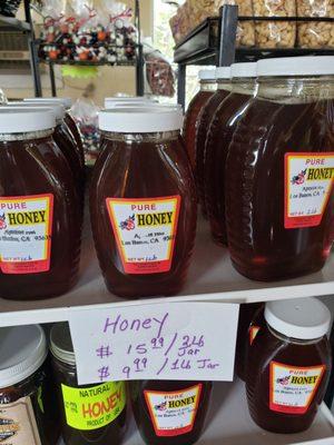 Apricot Hill Fruit Stand