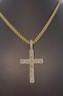 Diamond cross