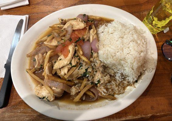 Lomo Saltado de pollo