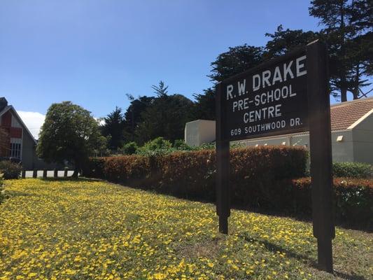 El Camino Real & Southwood Drive in South San Francisco