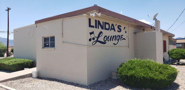 Linda's Lounge