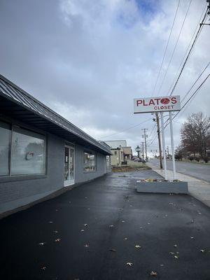 Plato's Closet - Bristol, VA