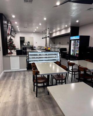 Artz's Liquor & Deli