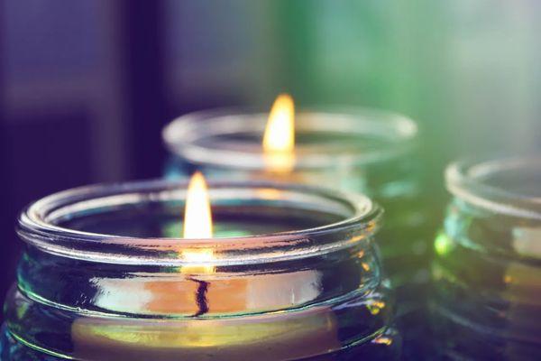 DenKar used non-toxic pre-waxed wicks and four times more of the earth's best ingredients.
#denkarcandles
#bestscentedcandles
