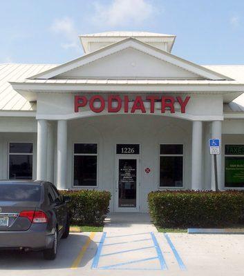 Blatstein Russell M DPM