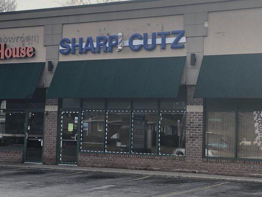 Sharp Cutz