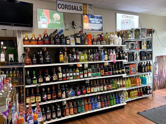 Robby's Discount Wine & Liquor