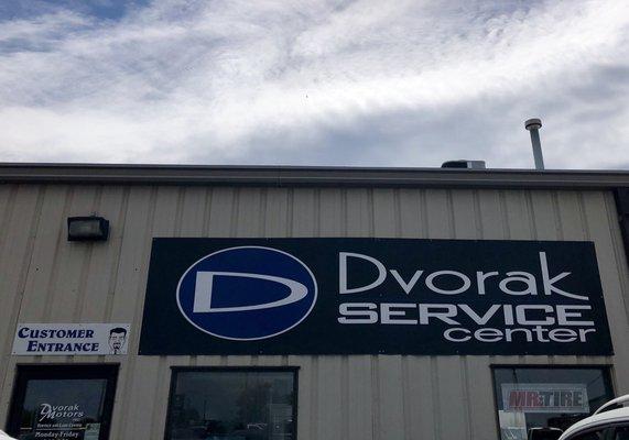 Dvorak Motors Service Center