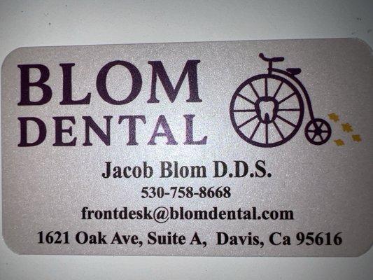 Blom Dental