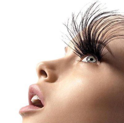 Eyelash extension pelo a pelo