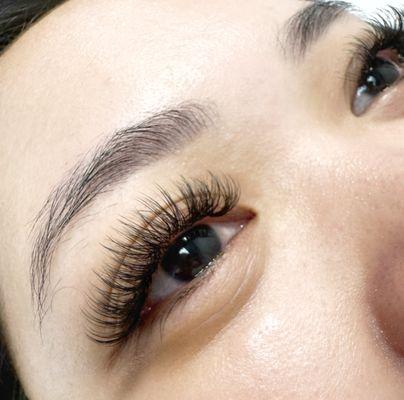 Bling Bling Beauty Lashes & Brows
