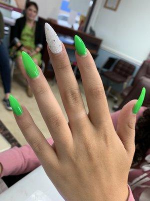 Hong Kong Nails