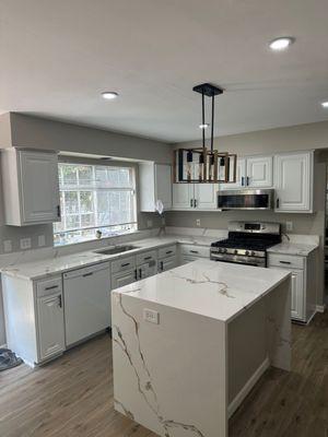 Flores Hardwood Floor