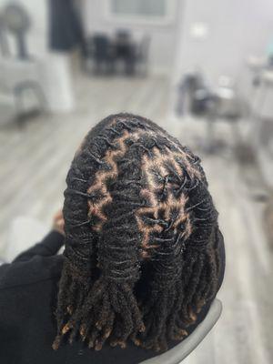 Shampoo and fresh loc styles are good for the soul