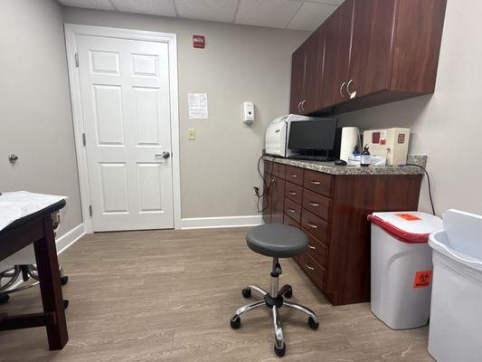 Advanced Orthopedic Center