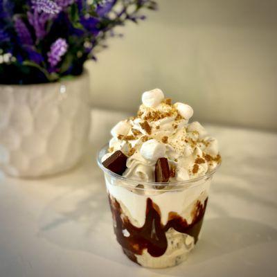 S'Mores Sundae!!