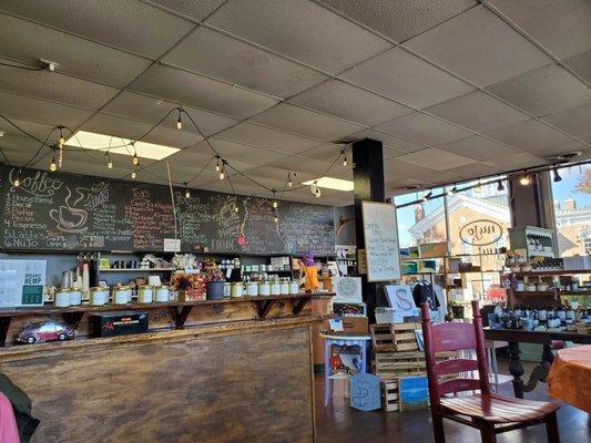 What an adorable breakfast/lunch Cafe in the town square in Manchester, TN.