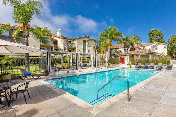 Elan Overlook at Laguna by Greystar