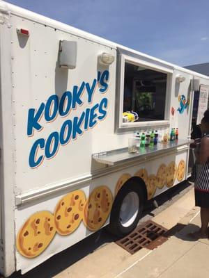 Kooky's Cookies Food Truck