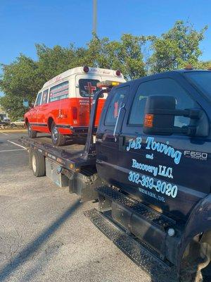 J&R Towing and Recovery