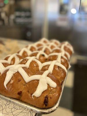 Lou's Restaurant & Bakery