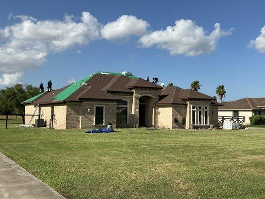 Gomez Roofing & Repairs