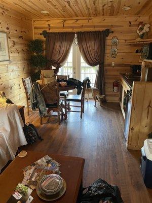 The duck down room, #5