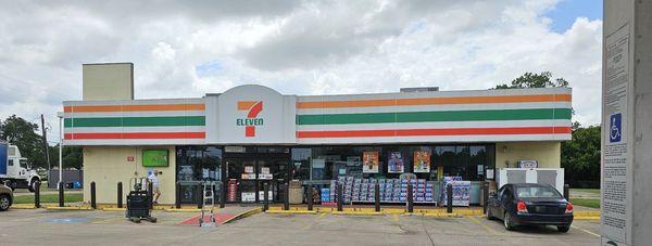 The convenience store