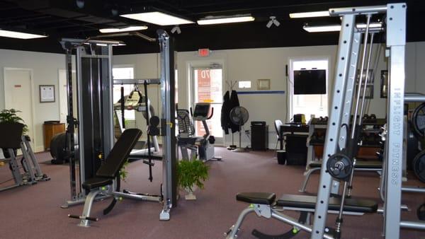 Gym Murfreesboro TN - Our Fitness Facility meets all the basic needs but a trainer's wisdom is really the key element.