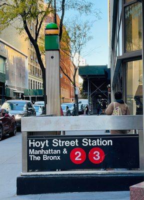 MTA - Hoyt Street Station