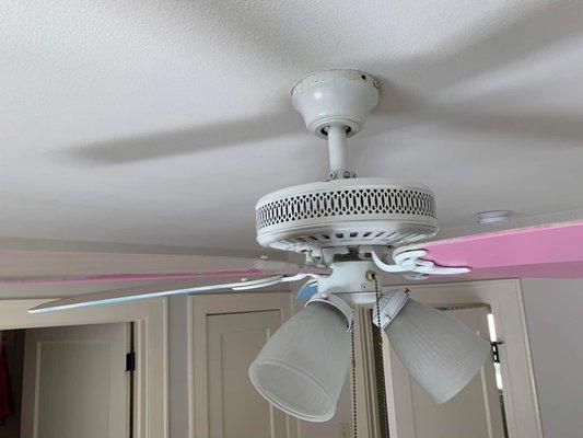 Uribe Cleaning Services
(737) 230-3669