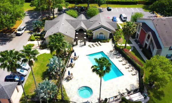 Oasis Club Apartments